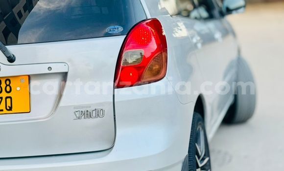Nunua Ilio tumika Toyota Corolla Spacio Fedha Gari ndani ya Dar es Salaam nchini Dar es Salaam Nunua Ilio tumika Toyota Corolla Spacio Fedha Gari ndani ya Dar es Salaam nchini Dar es Salaam