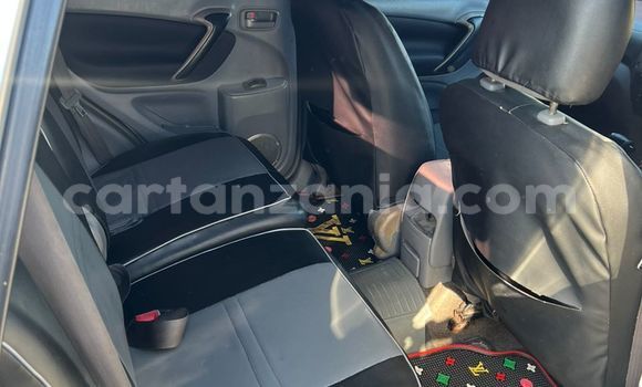 Nunua Ilio tumika Toyota RAV4 Fedha Gari ndani ya Dar es Salaam nchini Dar es Salaam Nunua Ilio tumika Toyota RAV4 Fedha Gari ndani ya Dar es Salaam nchini Dar es Salaam