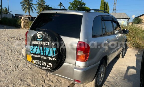 Nunua Ilio tumika Toyota RAV4 Fedha Gari ndani ya Dar es Salaam nchini Dar es Salaam Nunua Ilio tumika Toyota RAV4 Fedha Gari ndani ya Dar es Salaam nchini Dar es Salaam