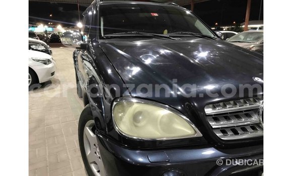 Nunua Imported Mercedes‒Benz 190 (W201) Bluu Gari ndani ya Import - Dubai nchini Arusha Nunua Imported Mercedes‒Benz 190 (W201) Bluu Gari ndani ya Import - Dubai nchini Arusha