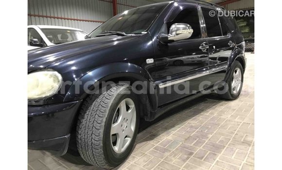 Nunua Imported Mercedes‒Benz 190 (W201) Bluu Gari ndani ya Import - Dubai nchini Arusha Nunua Imported Mercedes‒Benz 190 (W201) Bluu Gari ndani ya Import - Dubai nchini Arusha