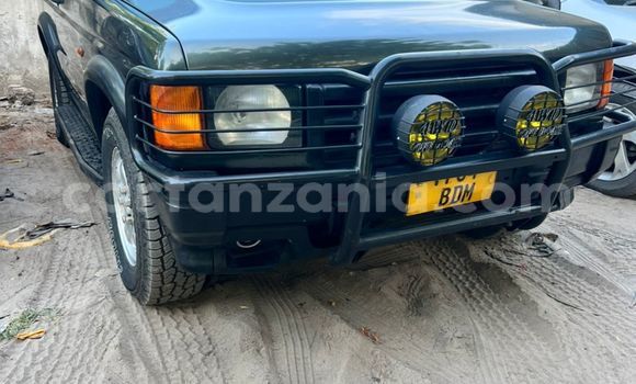Nunua Ilio tumika Land Rover Discovery Kijani Gari ndani ya Dar es Salaam nchini Dar es Salaam Nunua Ilio tumika Land Rover Discovery Kijani Gari ndani ya Dar es Salaam nchini Dar es Salaam