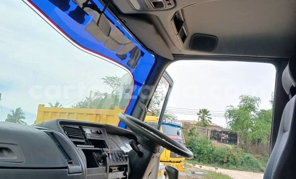 Nunua Ilio tumika Mitsubishi Fuso Fighter Bluu Lori ndani ya Dar es Salaam nchini Dar es Salaam Nunua Ilio tumika Mitsubishi Fuso Fighter Bluu Lori ndani ya Dar es Salaam nchini Dar es Salaam