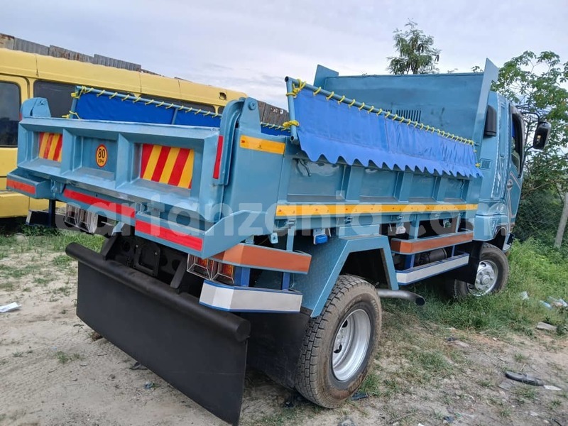 Big with watermark mitsubishi fuso fighter dar es salaam dar es salaam 25166