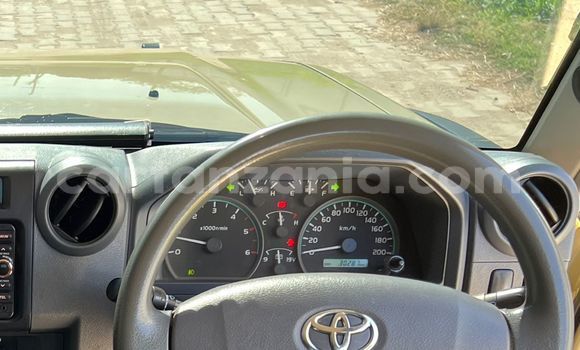 Nunua Imported Toyota Land Cruiser Nyingine Gari ndani ya Dar es Salaam nchini Dar es Salaam Nunua Imported Toyota Land Cruiser Nyingine Gari ndani ya Dar es Salaam nchini Dar es Salaam