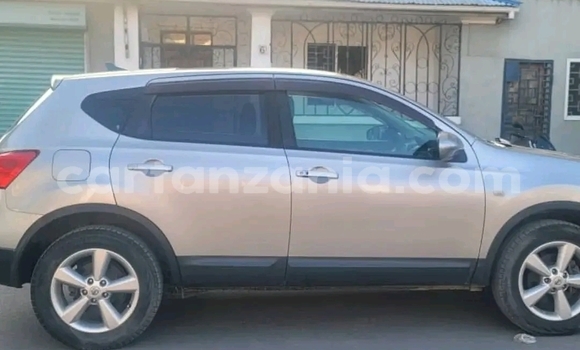 Buy New Nissan Dualis Silver Car in Dar es Salaam in Dar es Salaam