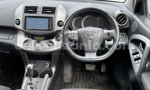 Nunua Ilio tumika Toyota Vanguard Nyeupe Gari ndani ya Dar es Salaam nchini Dar es Salaam Nunua Ilio tumika Toyota Vanguard Nyeupe Gari ndani ya Dar es Salaam nchini Dar es Salaam