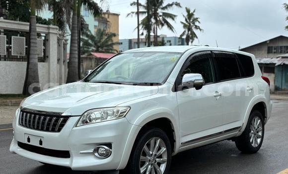 Nunua Ilio tumika Toyota Vanguard Nyeupe Gari ndani ya Dar es Salaam nchini Dar es Salaam Nunua Ilio tumika Toyota Vanguard Nyeupe Gari ndani ya Dar es Salaam nchini Dar es Salaam