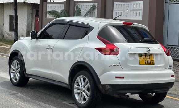 Nunua Ilio tumika Nissan Juke Nyeupe Gari ndani ya Dar es Salaam nchini Dar es Salaam Nunua Ilio tumika Nissan Juke Nyeupe Gari ndani ya Dar es Salaam nchini Dar es Salaam