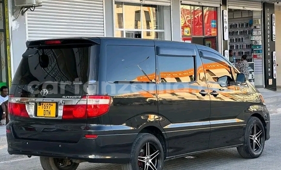 Nunua Ilio tumika Toyota Alphard Nyeusi Gari ndani ya Biharamulo nchini Kagera Nunua Ilio tumika Toyota Alphard Nyeusi Gari ndani ya Biharamulo nchini Kagera