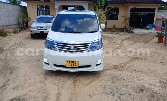 Buy Used Toyota Alphard White Car in Dar es Salaam in Dar es Salaam
