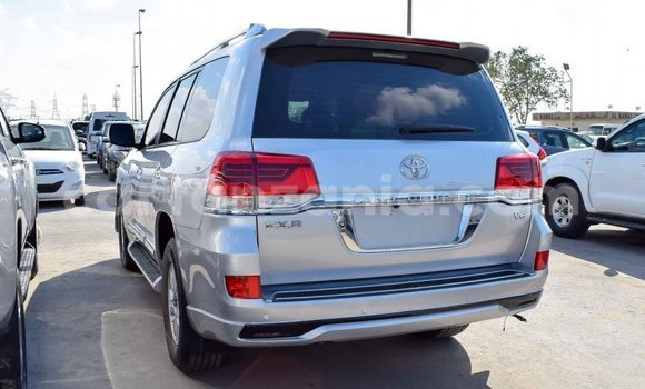 Buy Import Toyota Land Cruiser Other Car in Import - Dubai in Arusha Buy Import Toyota Land Cruiser Other Car in Import - Dubai in Arusha