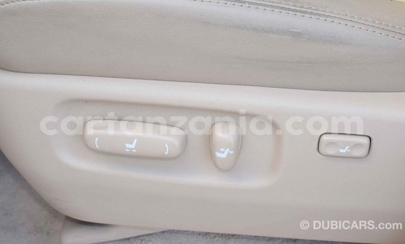 Buy Import Toyota Land Cruiser Black Car in Import - Dubai in Arusha Buy Import Toyota Land Cruiser Black Car in Import - Dubai in Arusha