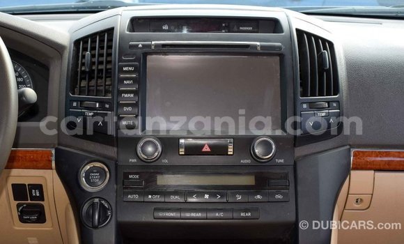Buy Import Toyota Land Cruiser Black Car in Import - Dubai in Arusha Buy Import Toyota Land Cruiser Black Car in Import - Dubai in Arusha