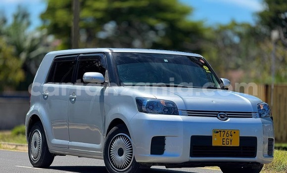 Buy Used Toyota Raum Silver Car in Dar es Salaam in Dar es Salaam Buy Used Toyota Raum Silver Car in Dar es Salaam in Dar es Salaam