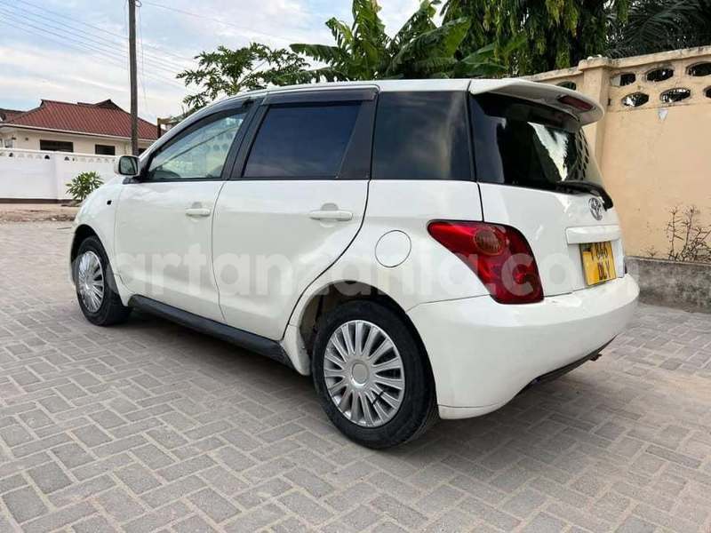 Big with watermark toyota ist dodoma bahi 25274