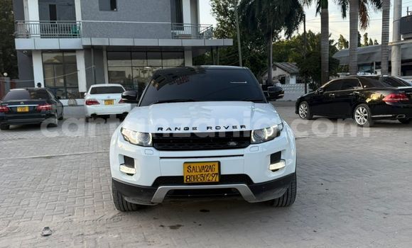 Buy Used Range Rover Evoque White Car in Dar es Salaam in Dar es Salaam Buy Used Range Rover Evoque White Car in Dar es Salaam in Dar es Salaam