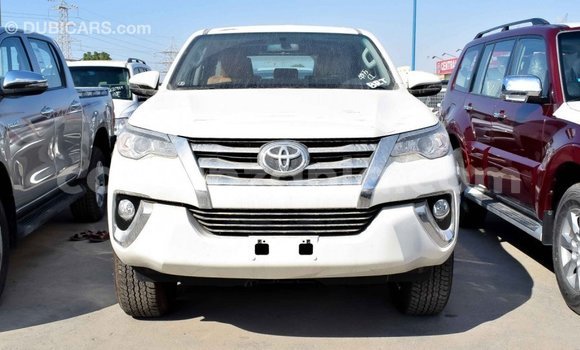 Buy Import Toyota Fortuner White Car in Import - Dubai in Arusha Buy Import Toyota Fortuner White Car in Import - Dubai in Arusha