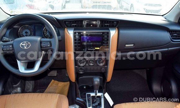 Buy Import Toyota Fortuner White Car in Import - Dubai in Arusha Buy Import Toyota Fortuner White Car in Import - Dubai in Arusha