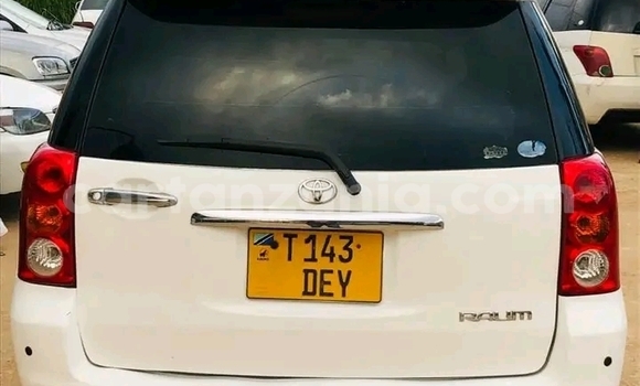 Buy Used Toyota Raum White Car in Bagamoyo in Pwani