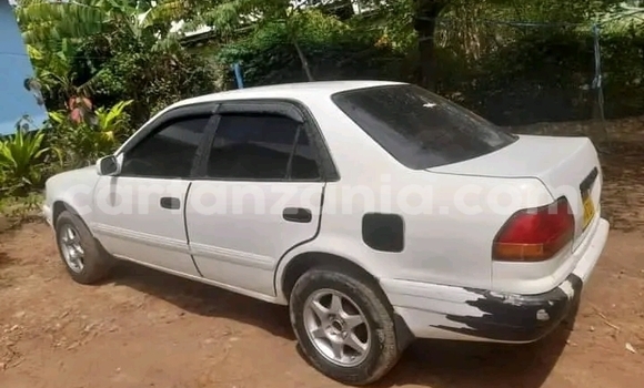 Buy Used Toyota Corolla White Car in Chake Chake in Pemba South Buy Used Toyota Corolla White Car in Chake Chake in Pemba South