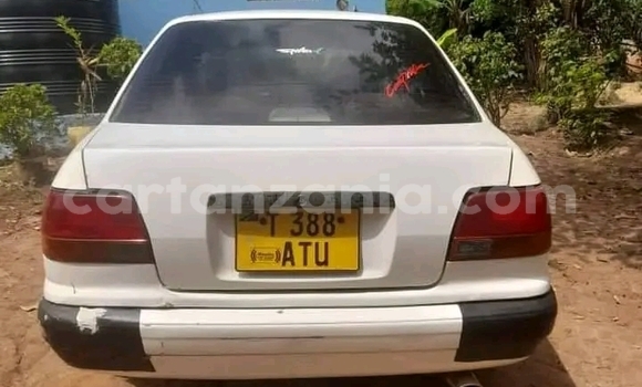 Buy Used Toyota Corolla White Car in Chake Chake in Pemba South Buy Used Toyota Corolla White Car in Chake Chake in Pemba South