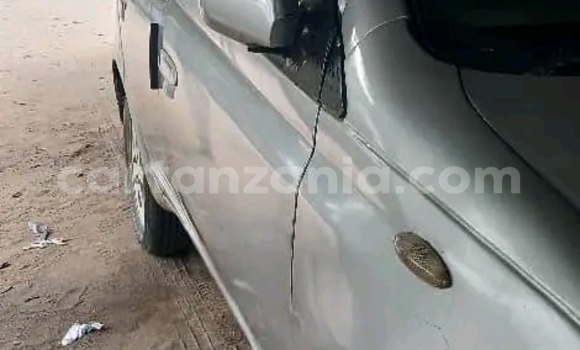 Nunua Ilio tumika Toyota Vitz Nyingine Gari ndani ya Babati Mjini nchini Manyara Nunua Ilio tumika Toyota Vitz Nyingine Gari ndani ya Babati Mjini nchini Manyara