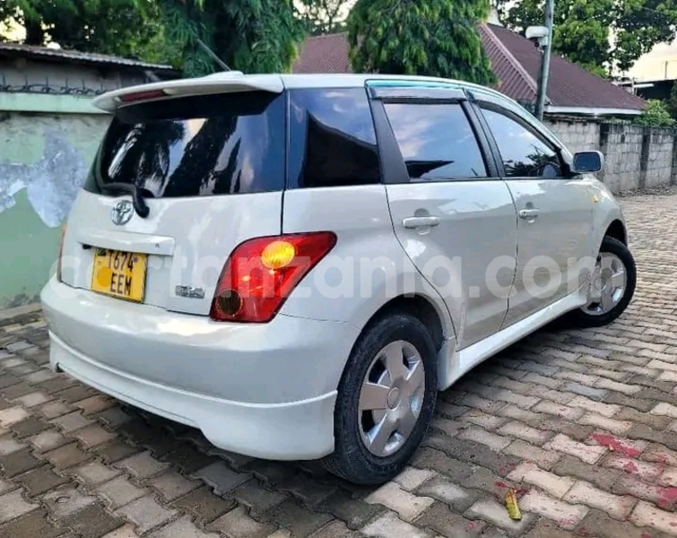 Big with watermark toyota ist pwani bagamoyo 25299