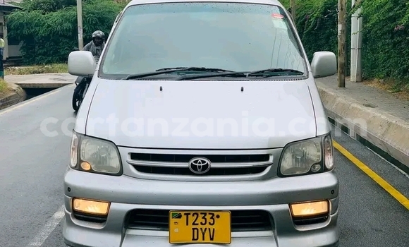 Buy Used Toyota Noah White Car in Bariadi in Simiyu Buy Used Toyota Noah White Car in Bariadi in Simiyu