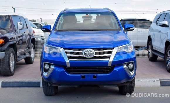 Nunua Imported Toyota Fortuner Bluu Gari ndani ya Import - Dubai nchini Arusha Nunua Imported Toyota Fortuner Bluu Gari ndani ya Import - Dubai nchini Arusha
