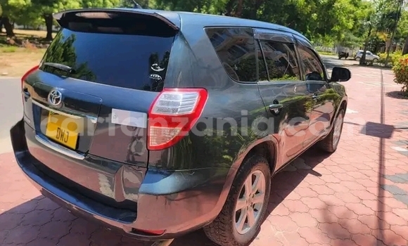 Nunua Ilio tumika Toyota Vanguard Nyeusi Gari ndani ya Bariadi nchini Simiyu Nunua Ilio tumika Toyota Vanguard Nyeusi Gari ndani ya Bariadi nchini Simiyu