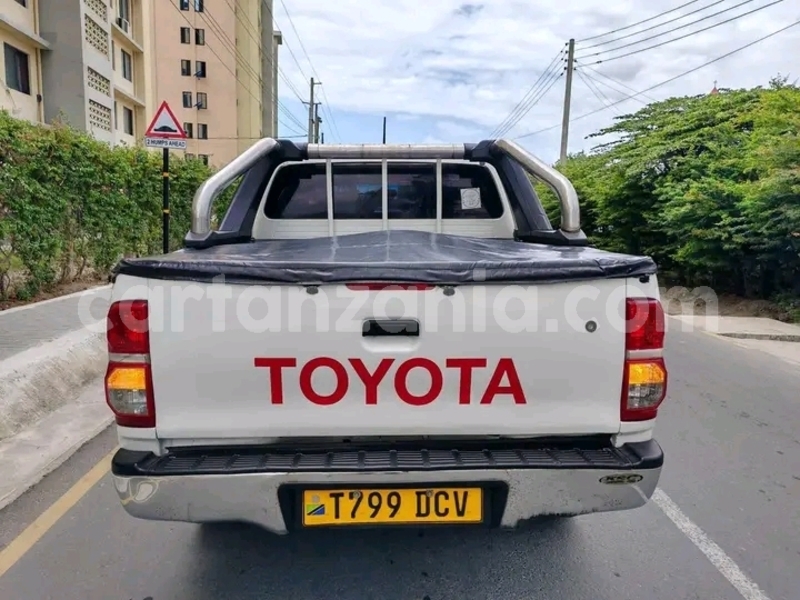 Big with watermark toyota hiluxe vigo mara butiama 25310