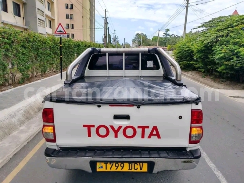 Big with watermark toyota hiluxe vigo mara butiama 25310