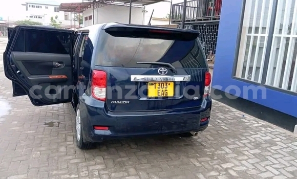 Buy Used Toyota Regius Other Car in Bariadi in Simiyu
