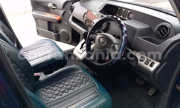 Nunua Ilio tumika Toyota Regius Nyingine Gari ndani ya Bariadi nchini Simiyu Nunua Ilio tumika Toyota Regius Nyingine Gari ndani ya Bariadi nchini Simiyu