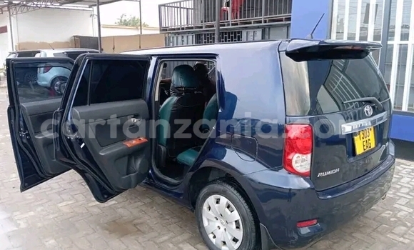 Nunua Ilio tumika Toyota Regius Nyingine Gari ndani ya Bariadi nchini Simiyu Nunua Ilio tumika Toyota Regius Nyingine Gari ndani ya Bariadi nchini Simiyu