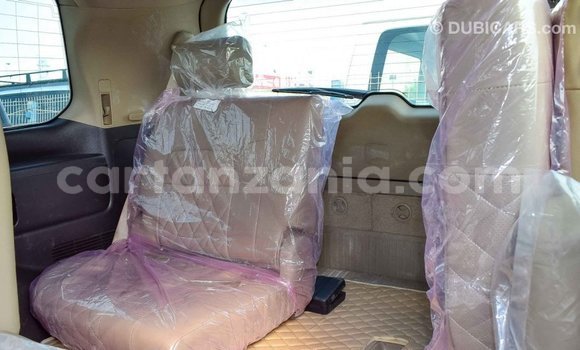 Nunua Imported Toyota Land Cruiser Nyingine Gari ndani ya Import - Dubai nchini Arusha Nunua Imported Toyota Land Cruiser Nyingine Gari ndani ya Import - Dubai nchini Arusha