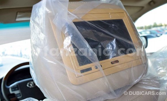 Nunua Imported Toyota Land Cruiser Nyingine Gari ndani ya Import - Dubai nchini Arusha Nunua Imported Toyota Land Cruiser Nyingine Gari ndani ya Import - Dubai nchini Arusha