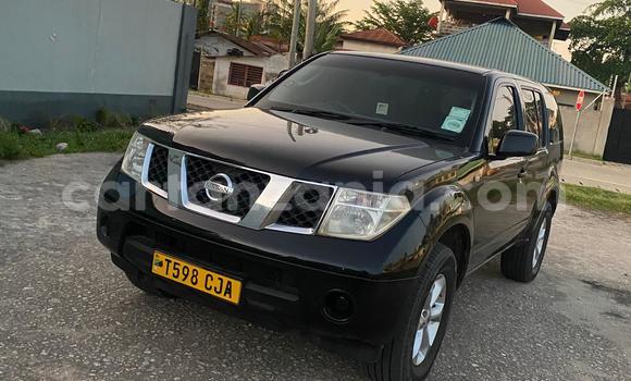 Nunua Ilio tumika Nissan Pathfinder Nyeusi Gari ndani ya Dar es Salaam nchini Dar es Salaam Nunua Ilio tumika Nissan Pathfinder Nyeusi Gari ndani ya Dar es Salaam nchini Dar es Salaam