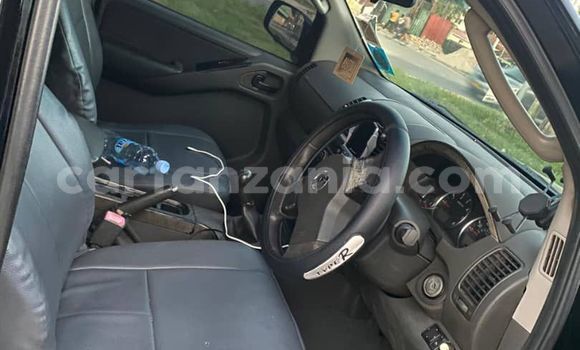 Nunua Ilio tumika Nissan Pathfinder Nyeusi Gari ndani ya Dar es Salaam nchini Dar es Salaam Nunua Ilio tumika Nissan Pathfinder Nyeusi Gari ndani ya Dar es Salaam nchini Dar es Salaam