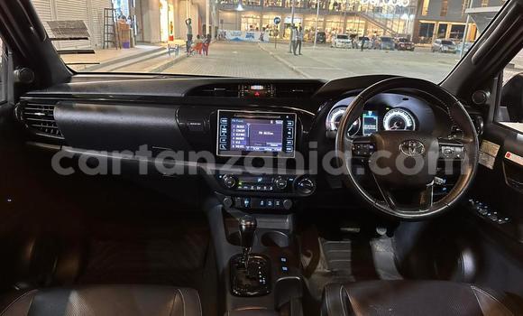 Nunua Imported Toyota Hiluxe Revo Bluu Gari ndani ya Dar es Salaam nchini Dar es Salaam Nunua Imported Toyota Hiluxe Revo Bluu Gari ndani ya Dar es Salaam nchini Dar es Salaam