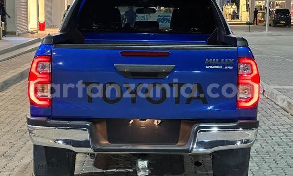 Nunua Imported Toyota Hiluxe Revo Bluu Gari ndani ya Dar es Salaam nchini Dar es Salaam Nunua Imported Toyota Hiluxe Revo Bluu Gari ndani ya Dar es Salaam nchini Dar es Salaam