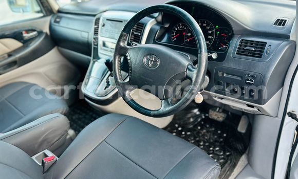 Nunua Ilio tumika Toyota Alphard Nyeupe Gari ndani ya Dar es Salaam nchini Dar es Salaam Nunua Ilio tumika Toyota Alphard Nyeupe Gari ndani ya Dar es Salaam nchini Dar es Salaam