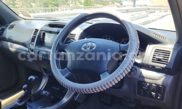 Nunua Ilio tumika Toyota Land Cruiser Prado Fedha Gari ndani ya Dar es Salaam nchini Dar es Salaam Nunua Ilio tumika Toyota Land Cruiser Prado Fedha Gari ndani ya Dar es Salaam nchini Dar es Salaam