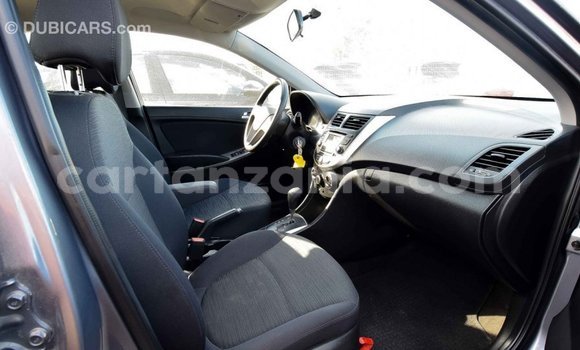 Nunua Imported Hyundai Accent Nyingine Gari ndani ya Import - Dubai nchini Arusha Nunua Imported Hyundai Accent Nyingine Gari ndani ya Import - Dubai nchini Arusha
