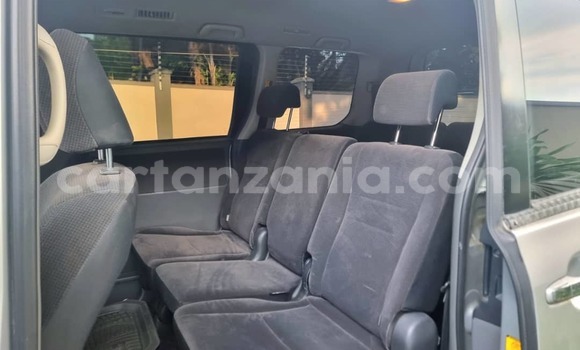 Nunua Ilio tumika Toyota Noah Fedha Gari ndani ya Dar es Salaam nchini Dar es Salaam Nunua Ilio tumika Toyota Noah Fedha Gari ndani ya Dar es Salaam nchini Dar es Salaam