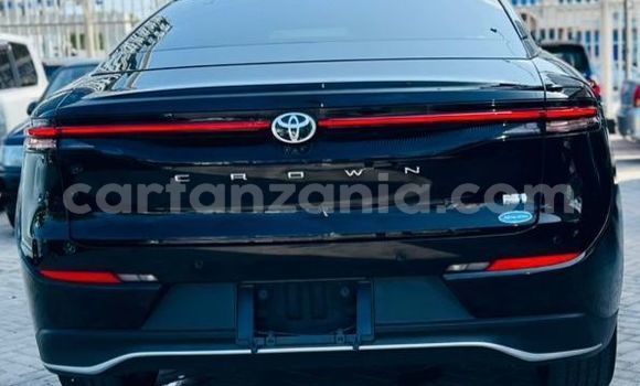 Nunua Ilio tumika Toyota Crown Nyeusi Gari ndani ya Dar es Salaam nchini Dar es Salaam Nunua Ilio tumika Toyota Crown Nyeusi Gari ndani ya Dar es Salaam nchini Dar es Salaam