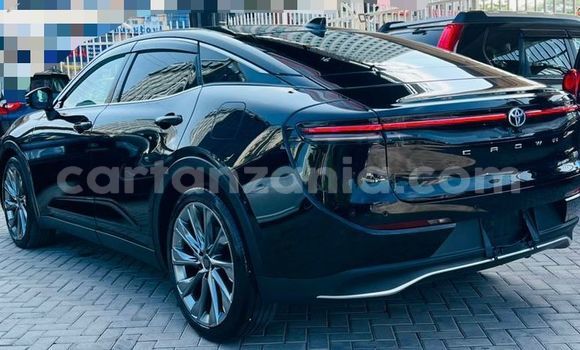 Nunua Ilio tumika Toyota Crown Nyeusi Gari ndani ya Dar es Salaam nchini Dar es Salaam Nunua Ilio tumika Toyota Crown Nyeusi Gari ndani ya Dar es Salaam nchini Dar es Salaam