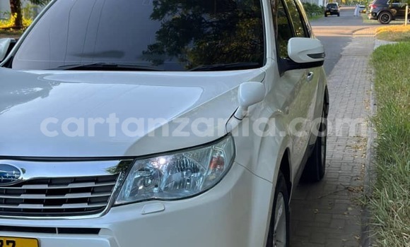 Nunua Ilio tumika Subaru Forester Nyeupe Gari ndani ya Dar es Salaam nchini Dar es Salaam Nunua Ilio tumika Subaru Forester Nyeupe Gari ndani ya Dar es Salaam nchini Dar es Salaam