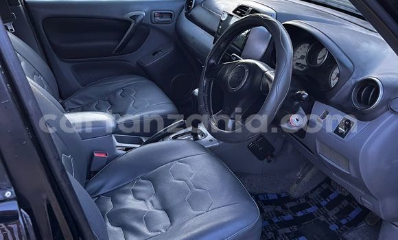 Nunua Ilio tumika Toyota RAV4 Nyeusi Gari ndani ya Dar es Salaam nchini Dar es Salaam Nunua Ilio tumika Toyota RAV4 Nyeusi Gari ndani ya Dar es Salaam nchini Dar es Salaam